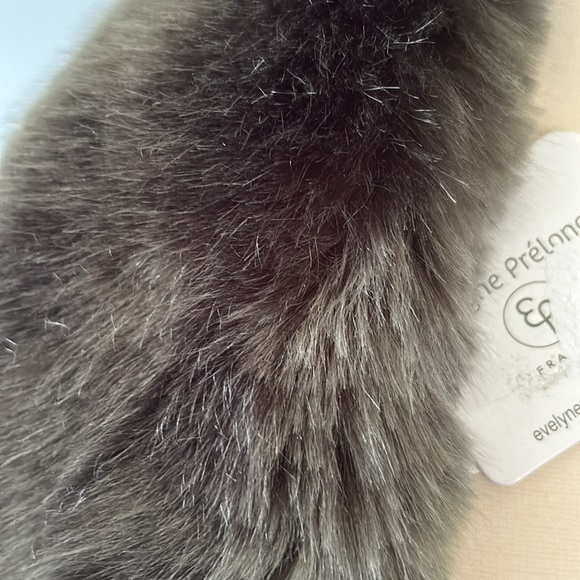 NWT Evelyn Prelonge Faux Fur Wrap Scarf - Picture 3 of 5